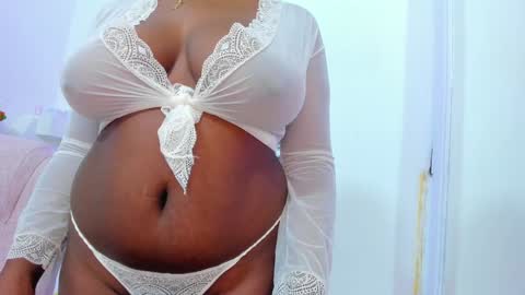 ebony_katterin online show from December 2024 03:37:01 PM
