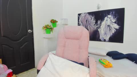 ebony_katterin online show from December 2024 03:38:02 PM