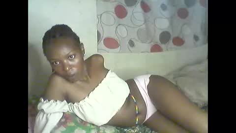 Snapshot of ebony_phoenix12 chatting on November 2025 07:03:01 AM ebony_phoenix12 online show from November 2025 07:03:01 AM