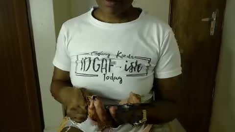 ebonylolo online show from December 2024 06:22:02 AM
