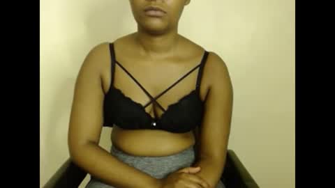 ebonylolo online show from December 2024 01:56:01 AM