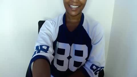 ebonylolo online show from February 2025 06:15:02 PM