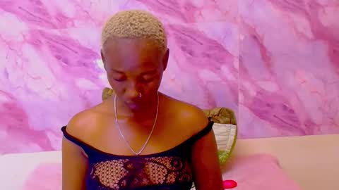 Cindy online show from October 2025 08:55:02 AM