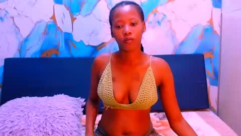 ebonypretty4u online show from September 2025 06:47:02 AM