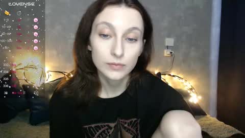 Anna online show from February 2025 09:21:01 AM