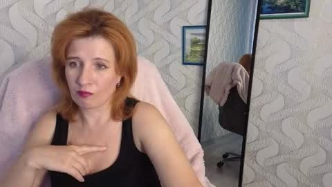 Elanna online show from September 2025 03:45:01 PM
