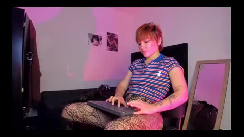 elektra carey online show from November 2025 02:43:02 AM