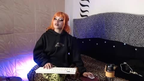 ELEKTRA  hii my birthday is tomorrow but I will celebrate it on Sunday Ill wait for you online show from January 2025 07:29:01 PM