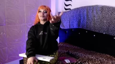 ELEKTRA  hii my birthday is tomorrow but I will celebrate it on Sunday Ill wait for you online show from January 2025 01:32:01 AM