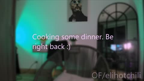 Snapshot of elihotchili chatting on January 2025 01:34:02 AM Eli online show from January 2025 01:34:02 AM