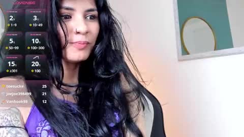 E L I S S A online show from March 2025 05:51:01 AM