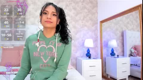 Elizabet Taylor online show from December 2024 02:54:02 PM