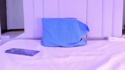 Snapshot of elizabethadams01 chatting on October 2025 06:32:01 AM online show from October 2025 06:32:01 AM