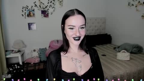 Snapshot of ella_gdss chatting on December 2025 08:51:02 AM ELLA online show from December 2025 08:51:02 AM