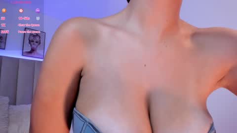 Srta. Rush online show from December 2024 10:03:01 PM