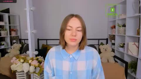 elma_lily online show from December 2025 07:06:02 AM