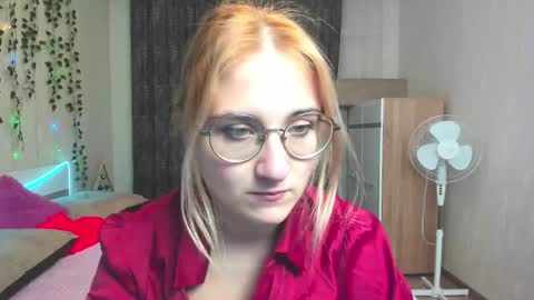 Elsa  online show from December 2024 02:48:02 AM