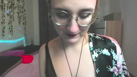 Elsa  online show from December 2024 02:55:01 AM