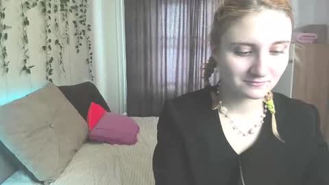 Elsa  online show from February 2025 07:55:02 AM