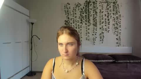 Elsa  online show from September 2025 09:21:02 AM