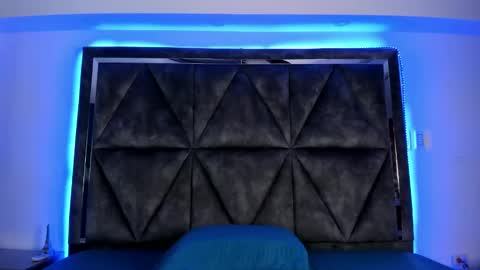 Elsa online show from February 2025 03:19:02 PM