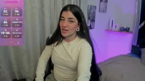 emilayton_ online show from December 2024 03:51:02 AM