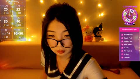 Emili online show from December 2024 11:49:02 AM