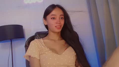 emily_sexyslut online show from December 2024 04:57:01 AM
