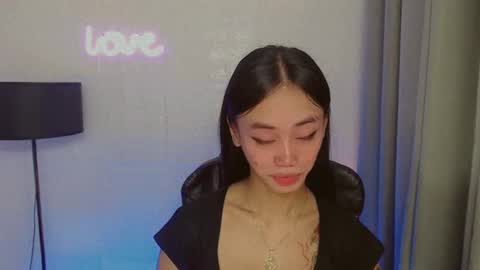 emily_sexyslut online show from December 2024 08:09:02 AM