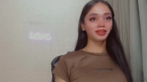 emily_sexyslut online show from January 2025 04:48:01 PM