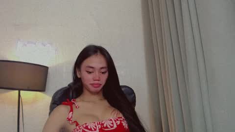 emily_sexyslut online show from February 2025 08:52:02 PM