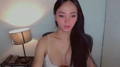 emily_sexyslut online show from September 2025 12:23:02 AM