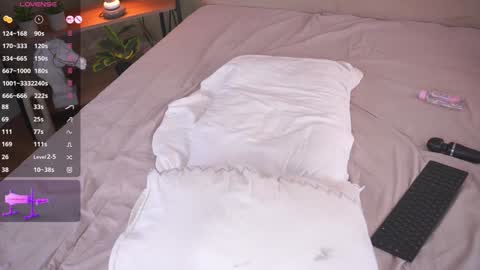Emily  Lovense is activeThere are legends that in this room all your wishes can come true  Private is Open online show from January 2025 08:57:02 AM