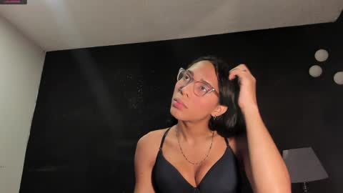 Emily online show from December 2024 11:40:01 AM