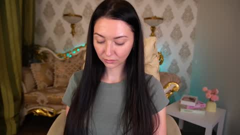 Emily online show from January 2025 05:37:01 PM