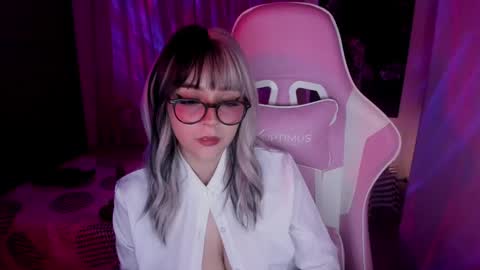 EMILY online show from January 2025 07:50:01 AM