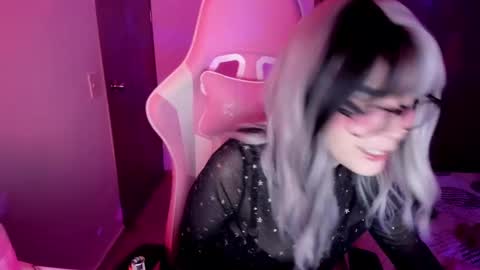 EMILY online show from March 2025 03:17:01 AM