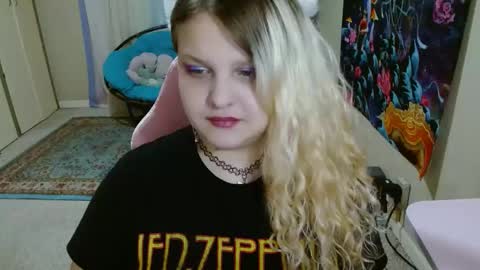 emily haze online show from January 2025 04:44:01 AM