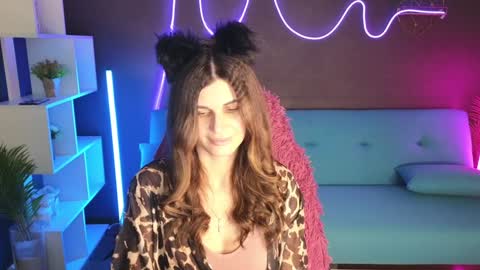 Emily online show from January 2025 05:12:02 AM