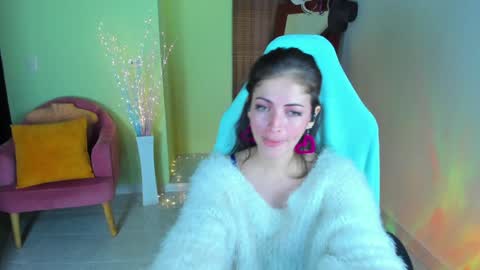 Emma online show from January 2025 03:53:02 AM