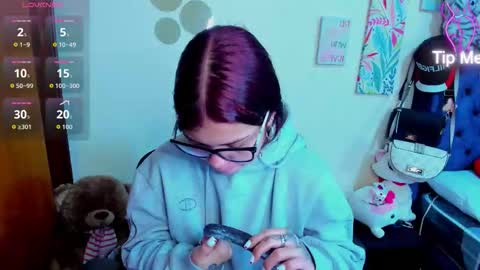 Snapshot of emma_boo_ chatting on December 2025 02:55:01 PM emma_boo_ online show from December 2025 02:55:01 PM