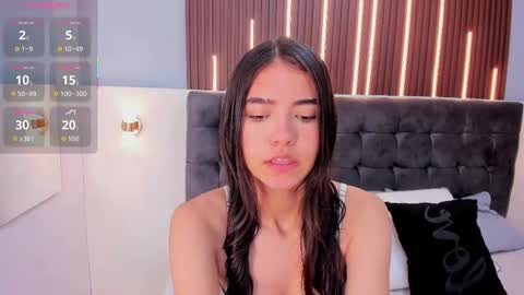 Snapshot of emma_doll7 chatting on December 2025 12:38:02 AM E online show from December 2025 12:38:02 AM