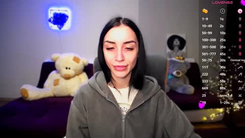 Emma online show from December 2024 11:55:01 AM