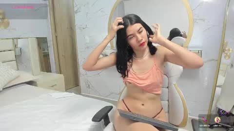 Emma online show from December 2024 06:06:02 PM