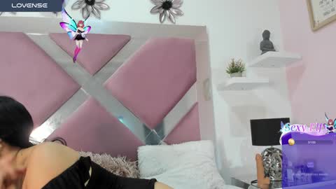 emmymiller1 online show from January 2025 08:10:02 PM
