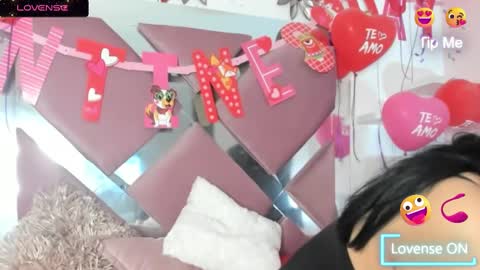 emmymiller1 online show from February 2025 07:52:02 PM