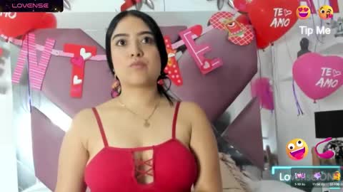 emmymiller1 online show from February 2025 07:44:01 PM