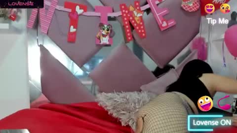 emmymiller1 online show from February 2025 07:54:01 PM