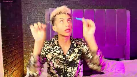 Snapshot of erick_velveth chatting on November 2025 09:15:01 PM erick online show from November 2025 09:15:01 PM