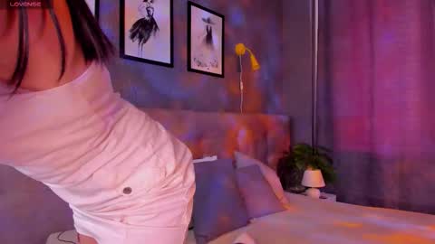 erika_flame online show from September 2025 07:43:01 AM